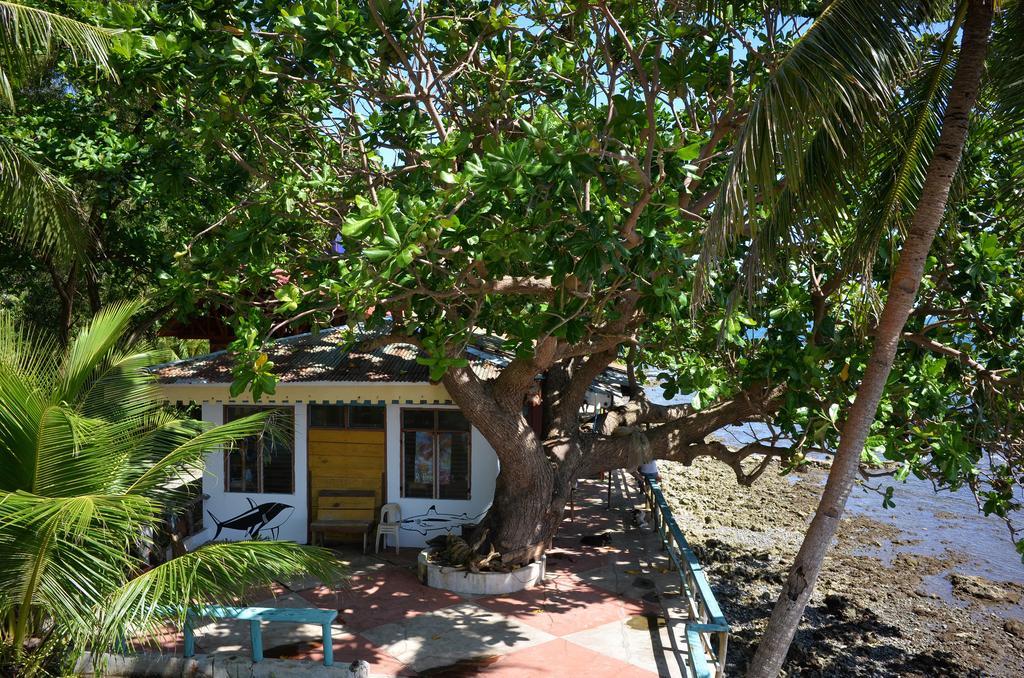 Paseo Del Mar Seaside Inn Jagna Esterno foto